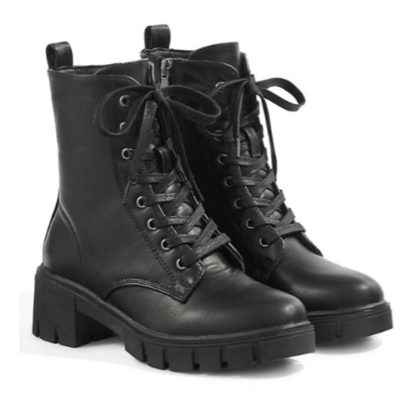 MyStory size 10 black lace up ankle boots - Picture 1 of 4